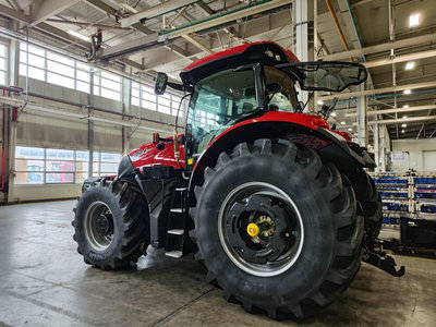 高端智能农机 驱动农业高质量发展的核心引擎